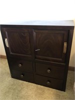 4 drawer cabinet w. sliding doors -FL