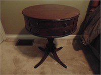 Duncan Phyfe Round Pedestal Table With