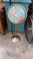 >Vintage Globe