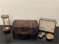 Small Case-Map Box-Stones-Hour Glass Stand