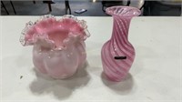 Signed Murano vase & Fenton ruffle bowl