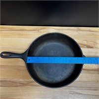 Cast Iron Skillet Wagner Ware Sidney -O- #8