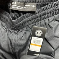New Under Armour Men’s Small loose, athletic pants