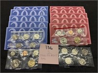 (5) 2000 U.S. Mint Sets