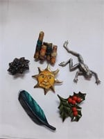 Beautiful Broach Lot to Include Leaf, Frog, Etc .