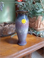 Campbell pottery vase 8in