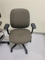 HON Swivel, Adj Ht, Office Chair-36x18x28"