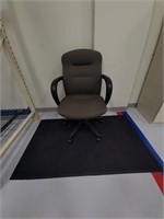 HOHN Multi-Adj. Office Chair w/Mat-