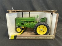 John Deere 1953 Model 70 Row-Crop tractor, 1/16