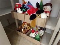 Christmas Plush Toys (4 boxes)