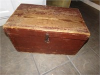 Wood Trunk, with 2 old dolls