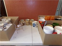 Mugs, variety (3 boxes)