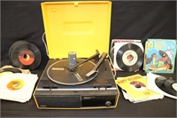 RCA Phonograph 45 Records