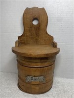 ANTIQUE WOOD SALT BOX WITH WOOD LID 10in TALL