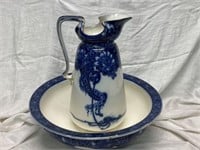ANTIQUE ALFRED B PEARCE AND CO FLOW BLUE PITCHER