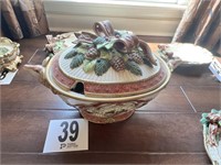 Fit and Floyd Tureen (R 2)