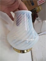 Vtg Fenton Opalescent Swirl Vase 7&1/4" x 6&1/4"