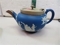 Antique Wedgewood Tea Pot  (England)