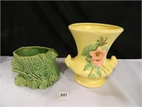 McCoy Vase; Yellow w/Flowers; Green Stump