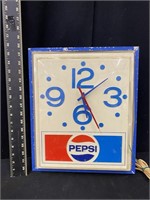 Vintage Pepsi Advertising Clock - Works
