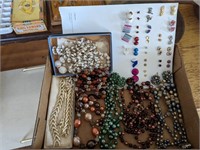 Tray lot of vintage jewelry
