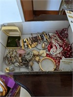 Tray lot of vintage jewelry pins watches etc