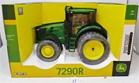 John Deere 7290R RWA tractor w/rear duals