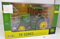 John Deere 7260 7R Series tractor