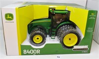 John Deere 8400R tractor w/triple duals