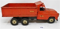 Tru-Scale International tandem dump truck