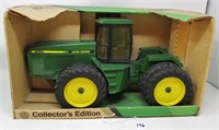 John Deere 8560 4WD tractor w/duals