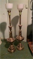 Pair of matching floor lamps (approximately 3’