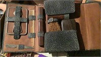 Men’s grooming kit and accessories