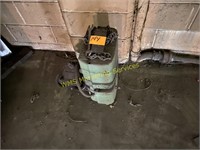 Overhead Electric Hoist - condition unknown