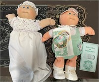 Pair of Cabbage Patch kids with adoption papers