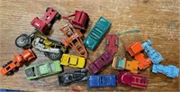 Lot of vintage metal toy cars