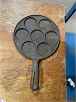 Taiwan cast iron pan