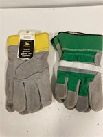 Large leather gloves. Unused