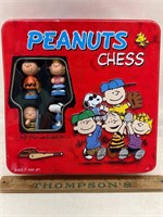 Complete peanuts chess