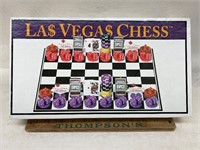 Las Vegas chess set