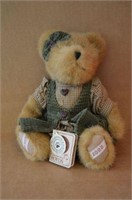 2002 Boyds Bear Country Clutter