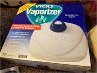 Vicks Vaporizer in box