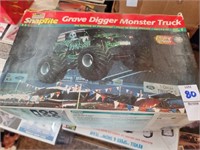 Revell grave digger monster truck model