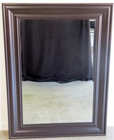 MAHOGANY WALL MIRROR WITH BELEVED GLASS