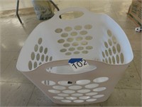 1.5 bushel flexible laundry basket