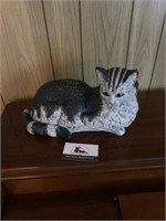 Cat statue