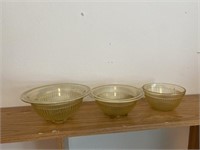Amber nesting bowls