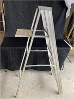 Aluminum ladder 58 inches - FL