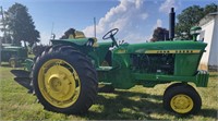 JD 2010 WITH 2 BOTTOM PLOW-GOOD RUBBER & PAINT