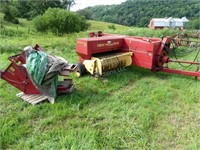 NH 311 small square baler w/ 70 thrower - thrower